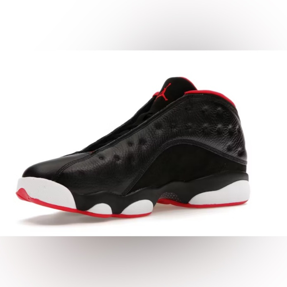 Jordan Men's Black and Red Sneakers